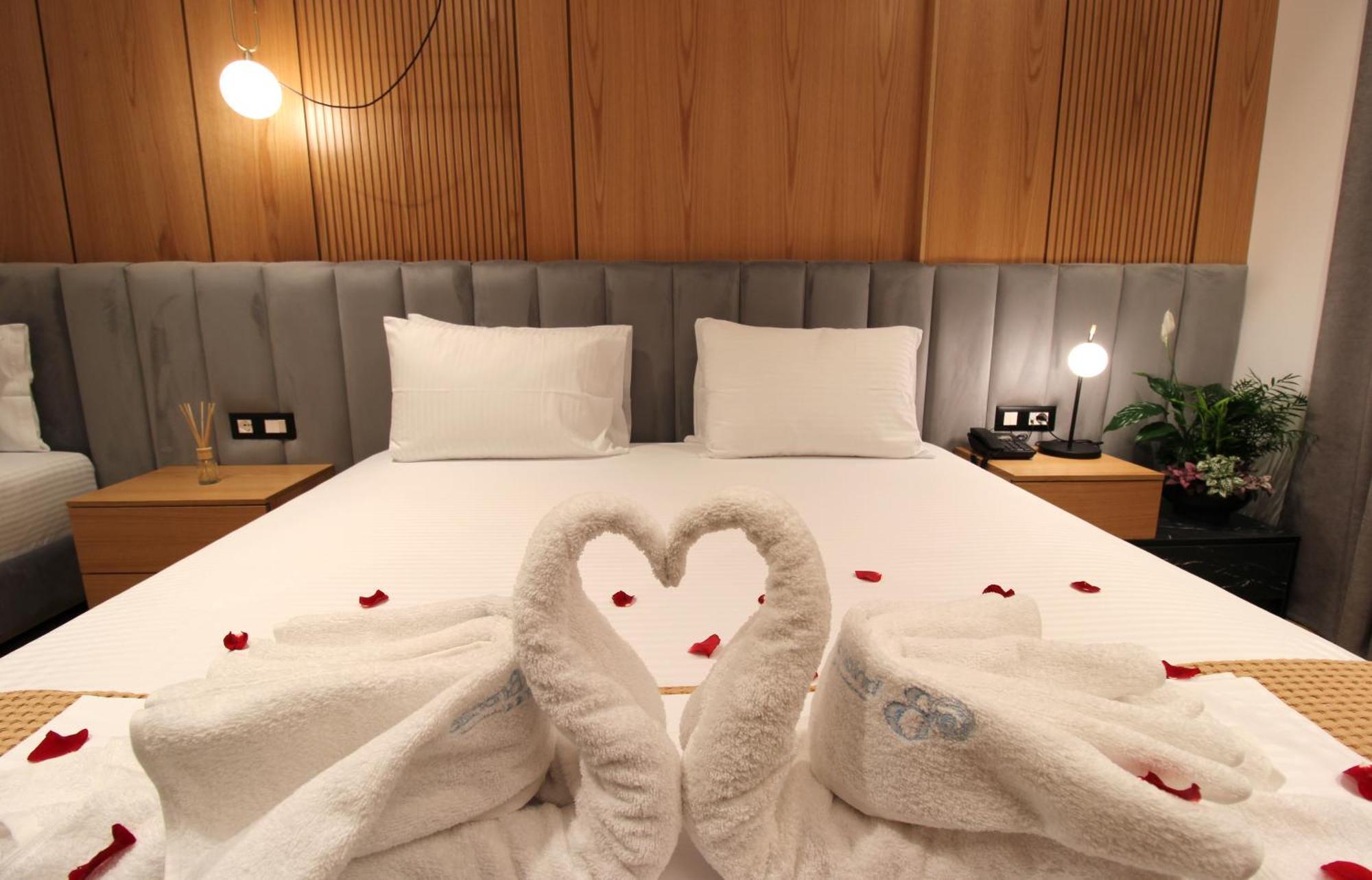 Ionian'S Breeze Hotel Ksamil Esterno foto